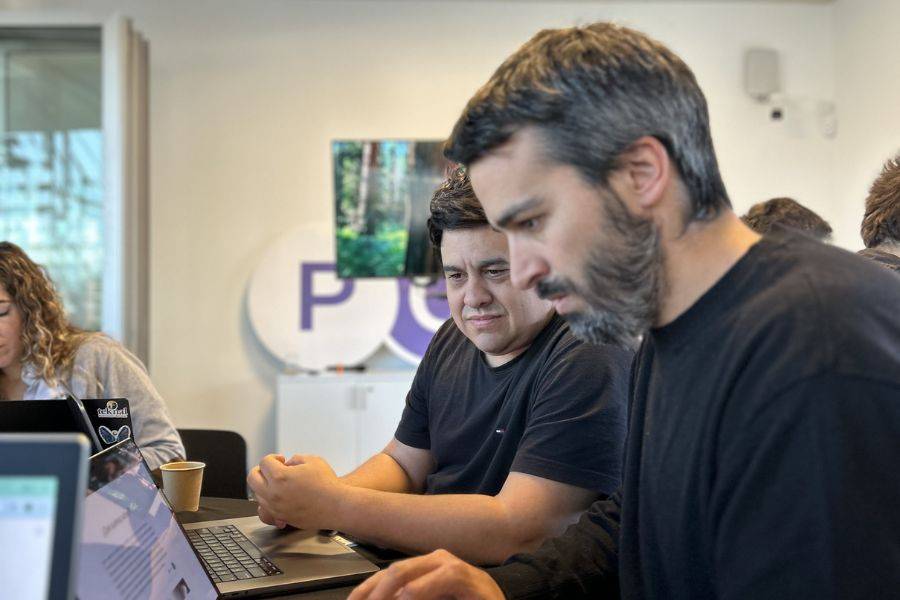 Abrieron las inscripciones para HackIA: la iniciativa que acompaña a empresas cordobesas en la incorporación de IA