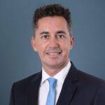 El ministro Manuel Calvo asume la Jefatura de Gabinete