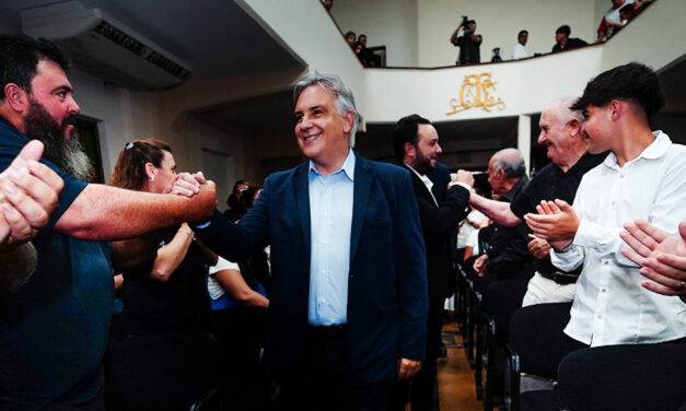 Llaryora visita General Roca: anuncios en educación, seguridad y salud para Villa Huidobro y Huinca Renancó