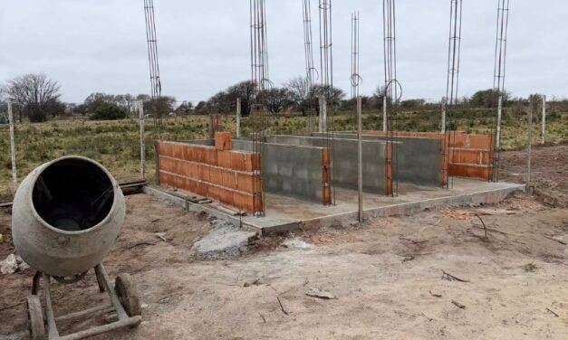 Villa Huidobro avanza con obras en el Cementerio Municipal y la puesta en valor de la Plaza 9 de Julio