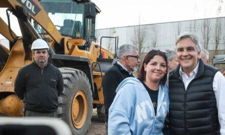 San Francisco: Llaryora inauguró la obra de desagües pluviales en barrio Parque
