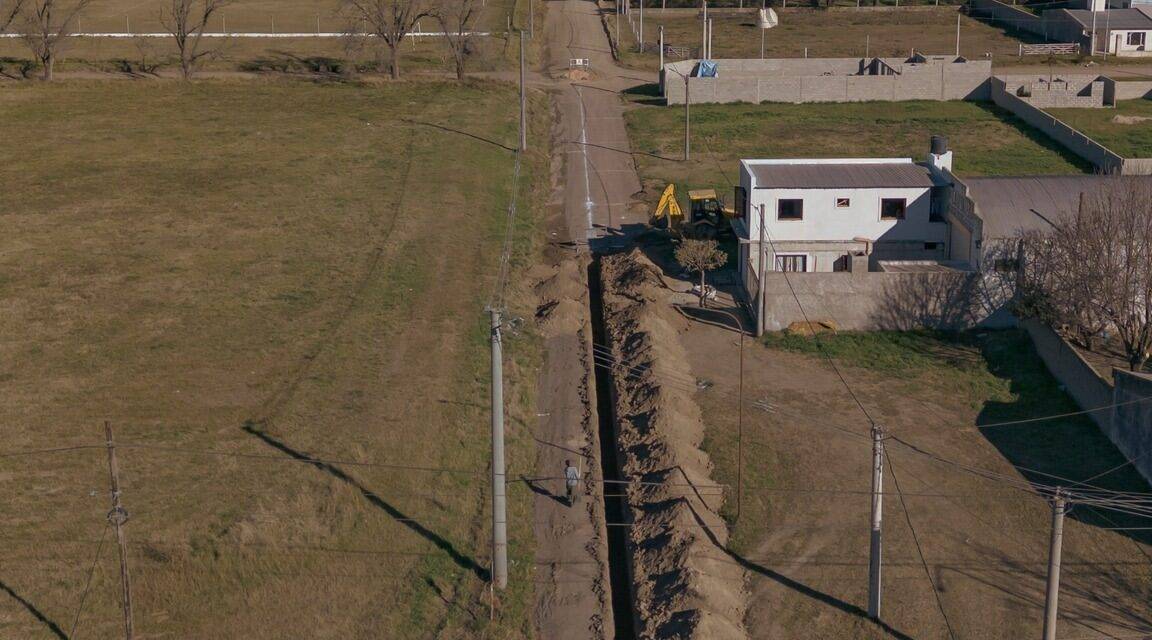 Adelia María: avanza la obra de cloacas y tareas de mantenimiento en calles de hormigón