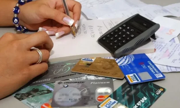 Morosidad: se agrava el problema y uno de cada tres argentinos con deuda no puede pagar