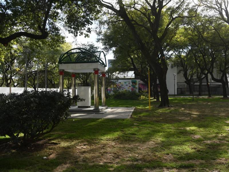 San Francisco: La remodelación de Plaza Italia incorpora más de 1.800 metros cuadrados de espacios verdes