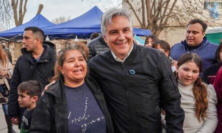 Río Cuarto: Llaryora habilitó 16 cuadras de pavimento y destacó las próximas obras del Parque Alberdi