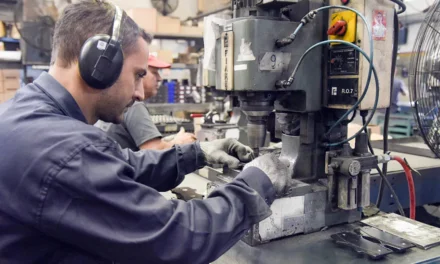 La industria alerta por la crisis de las pymes: «La economía real está en caída»