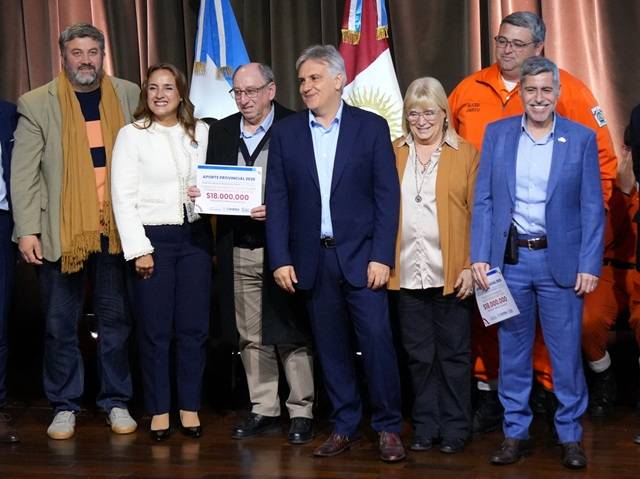 Bomberos Voluntarios de Ucacha recibieron un aporte provincial de $18 millones