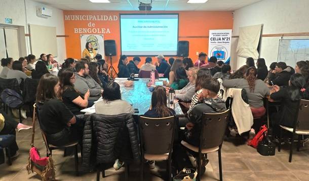 Bengolea puso en marcha un curso de Auxiliar en Administración con 50 participantes