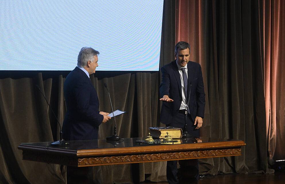 Fernando Sibilla asumió como ministro de Producción, Ciencia e Innovación Tecnológica