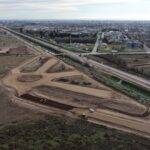 Circunvalación Río Cuarto: En marcha el montaje de vigas del puente distribuidor sobre RN 8