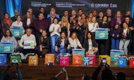 Ambiente cerró una nueva edición del programa que impulsa la reutilización de residuos textiles