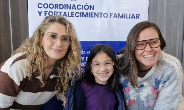Coronel Moldes acerca controles de salud visual a niños y niñas