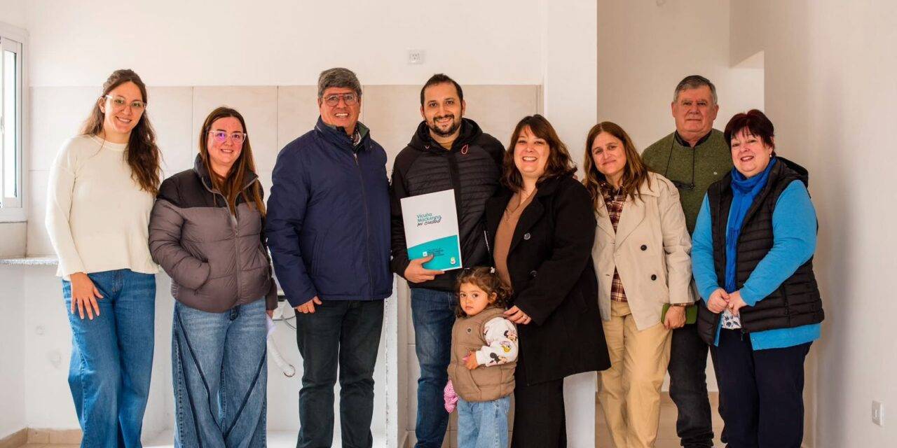 Vicuña Mackenna entregó una nueva vivienda del PROMAVI