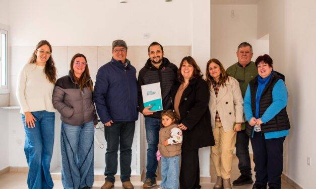 Vicuña Mackenna entregó una nueva vivienda del PROMAVI