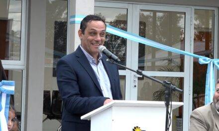 Olaeta inauguró su nuevo centro de salud