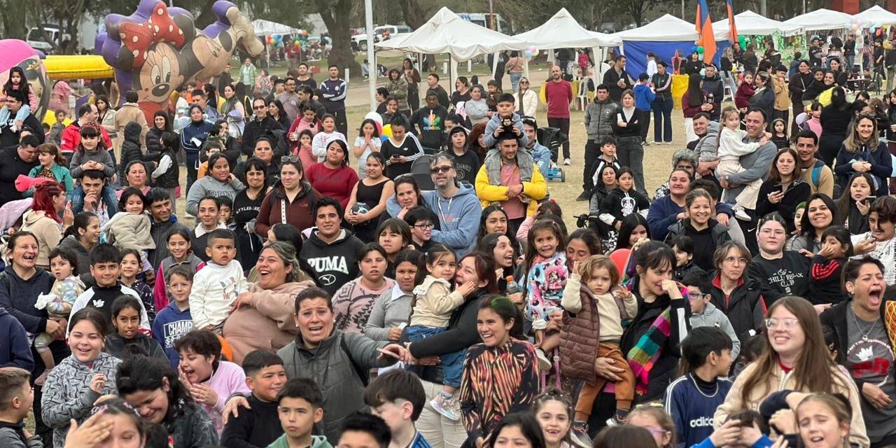 Villa Nueva celebró el Día del Niño con una multitudinaria jornada en el Parque Hipólito Yrigoyen