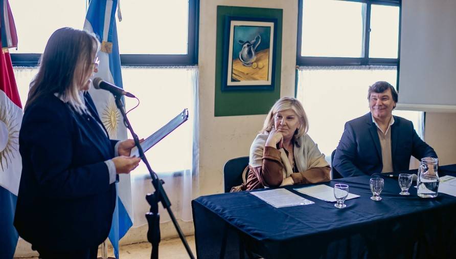 Adelia María constituyó la Mesa de Coordinación Local de Educación