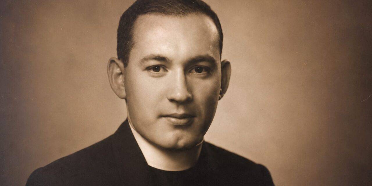 Inician causa de beatificación de Mons. Juan Tomis, el sacerdote que marcó la vida del Papa León XIV