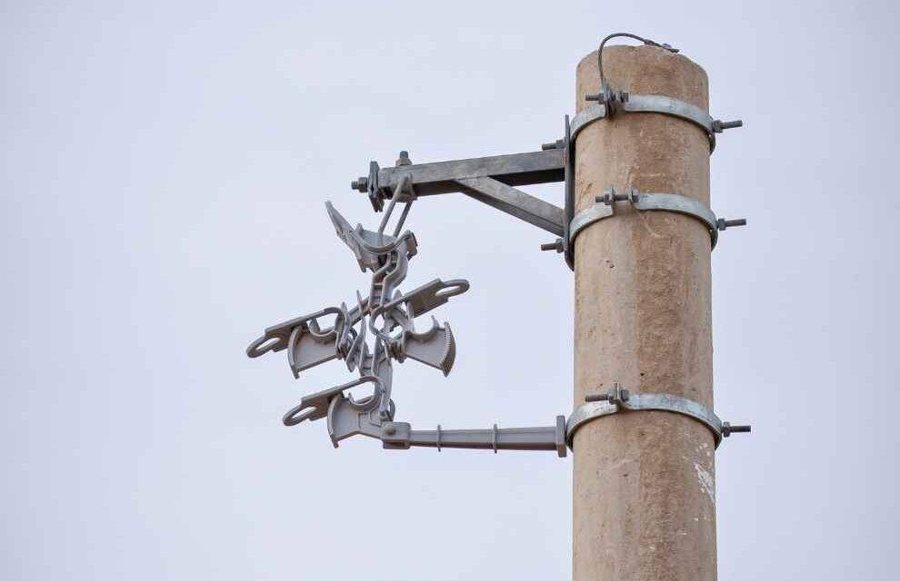 Embalse: avanza una nueva línea de media tensión con tecnología única en el país