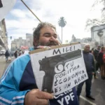 Centrales obreras repudiaron el avance del endeudamiento: «Responde a una política de gobierno»