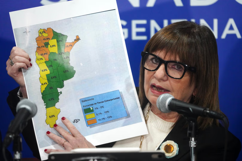 A la caza de los votos esquivos, Bullrich anunció que el tope a la extranjerización de tierras pasará al 25%