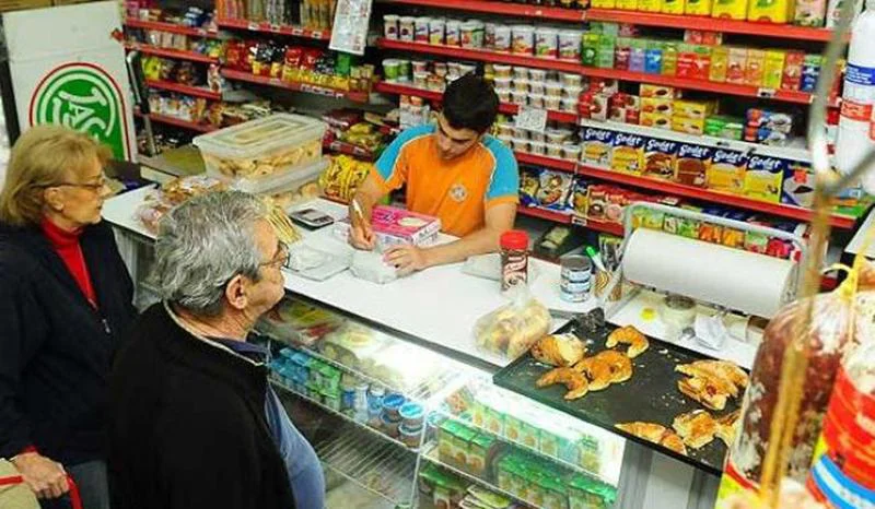 El 88,5% de las familias en Córdoba debió financiar sus alimentos en el último mes