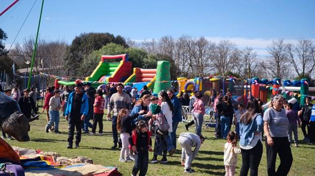 Bengolea celebró sus 123 años y cerró el Mes de las Infancias con una multitudinaria jornada