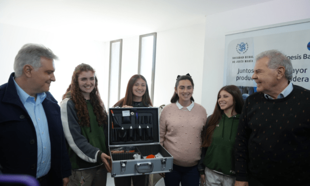 Se entregaron “Kits del Suelo” a escuelas agrotécnicas de Córdoba
