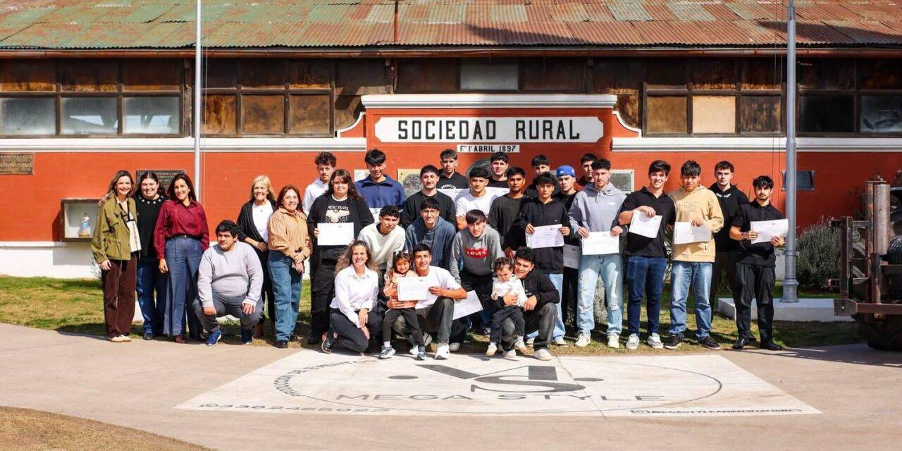 Laboulaye cerró un curso de maquinaria agrícola con 37 participantes