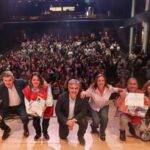 Llaryora presentó el programa de acompañamiento integral “Hola Familia”