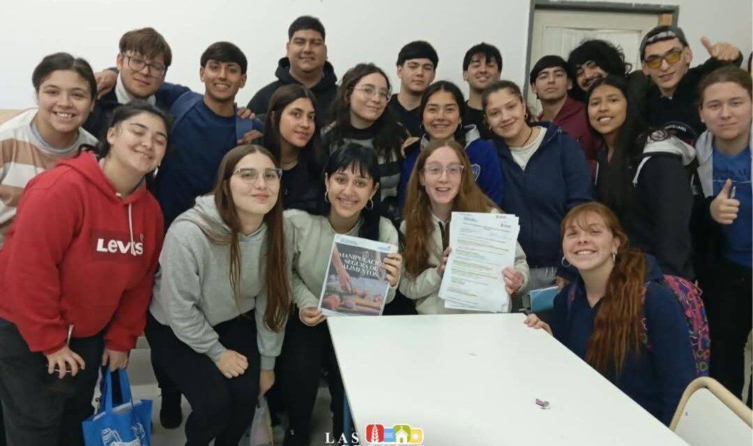 Estudiantes del ITPLA se capacitaron en manipulacin segura de alimentos