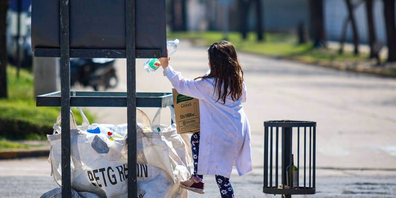Laboulaye promovió el reciclaje con una jornada de Eco Canje en barrio Pueyrredón