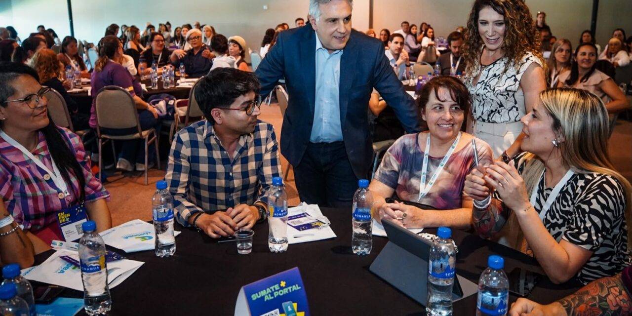Llaryora anunció $1.000 millones en financiamiento y más espacios de comercialización