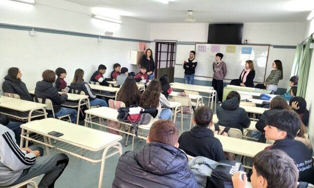 Alejandro Roca: realizan talleres de salud mental con estudiantes de escuelas secundarias