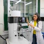 Innovación en Córdoba: científicas desarrollan miel en polvo