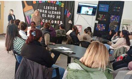 Villa Valeria reunió a familias y equipos educativos para reflexionar sobre las trayectorias escolares