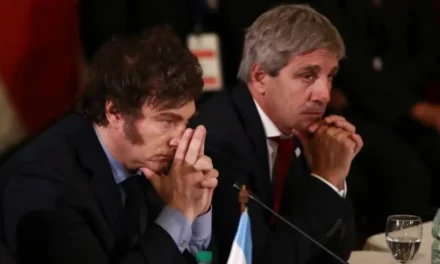 A mil días del inicio de la gestión de Javier Milei, la imagen negativa del Gobierno asciende al 58%