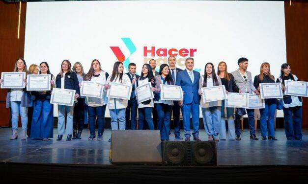 Llaryora anunció un fondo de $600 millones para las Coordinaciones Locales de Educación