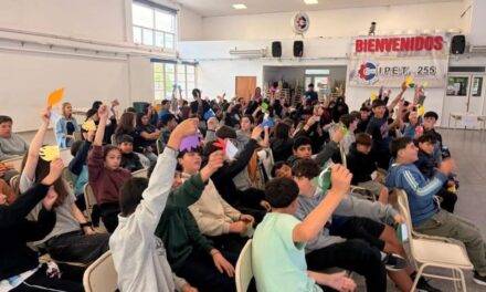 La Carlota reunió a 120 estudiantes en una jornada sobre desarrollo sostenible