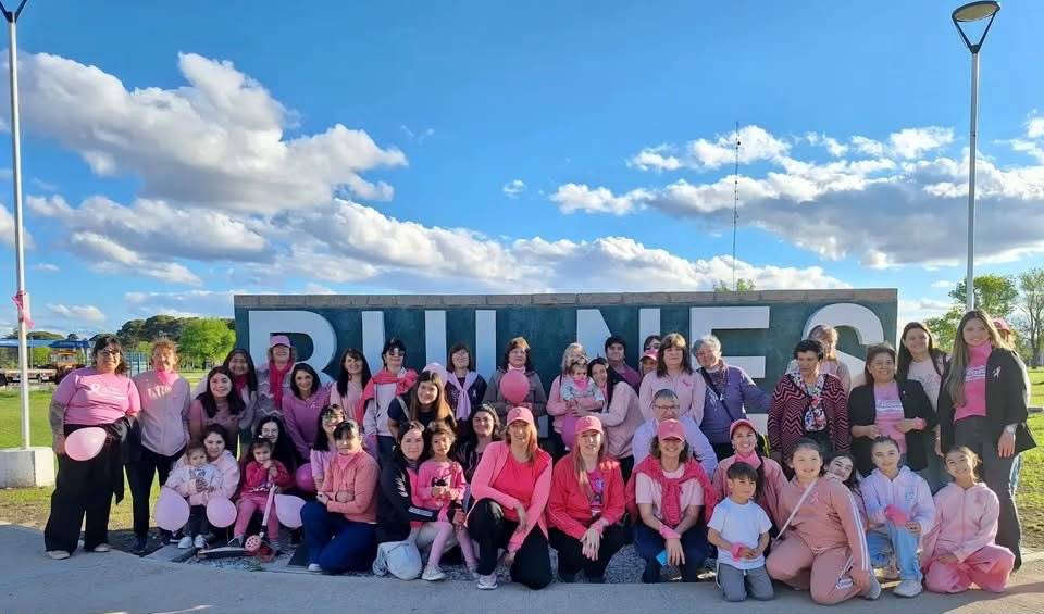 Bulnes realizó una jornada de concientización en el marco de Octubre Rosa