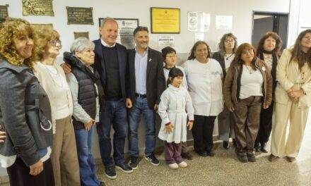 Río Cuarto: El intendente Guillermo de Rivas participó del acto por los 100 años de la escuela «General Justo Sócrates Anaya»