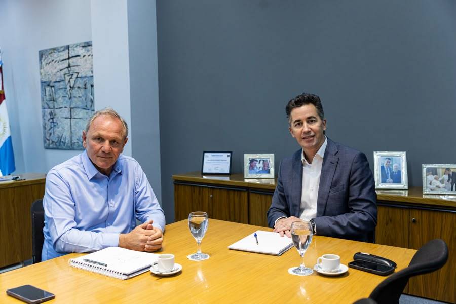 Manuel Calvo repasó junto a De Rivas el avance de las obras que Provincia y Municipio tienen en marcha en Río Cuarto