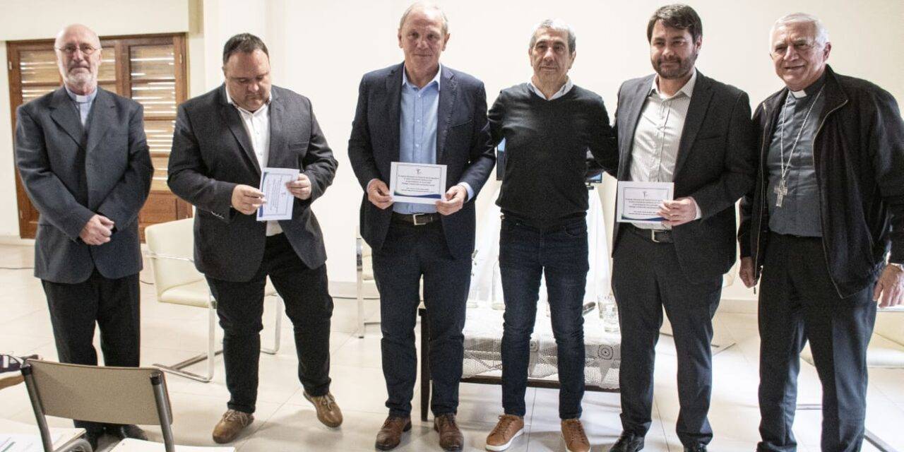El intendente Guillermo de Rivas participó de la Jornada de la Pastoral Social sobre Desarrollo Regional