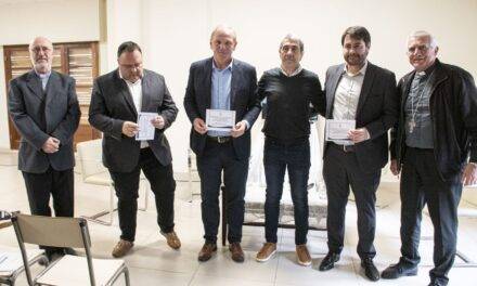 El intendente Guillermo de Rivas participó de la Jornada de la Pastoral Social sobre Desarrollo Regional