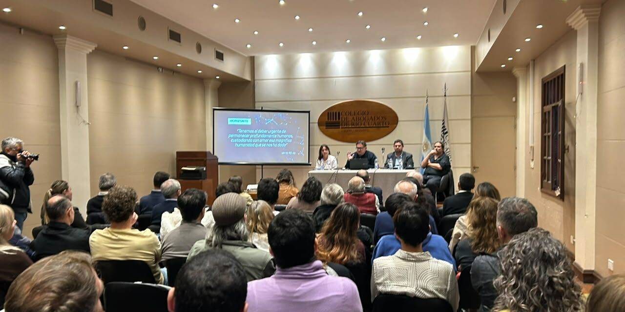 Se realizó el conversatorio “Magnífica Humanitas” sobre Inteligencia Artificial y dignidad humana