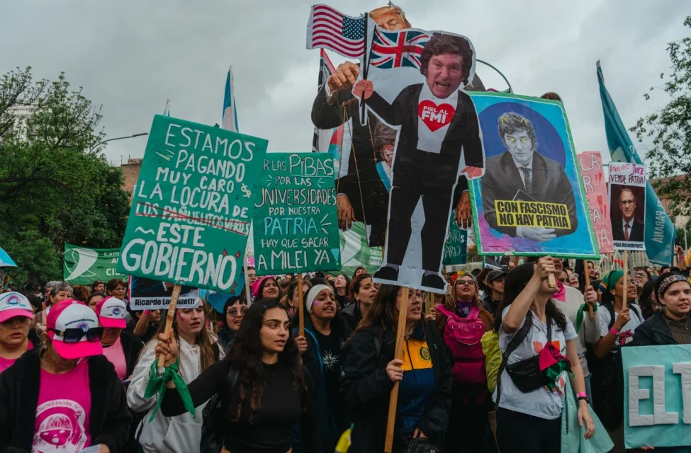 Una multitud copó las calles en la Marcha del 39° Encuentro Plurinacional de Mujeres y Disidencias